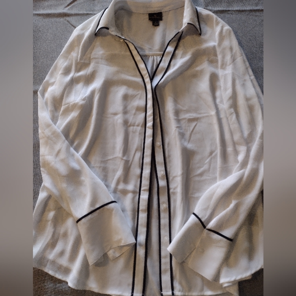 White button down L